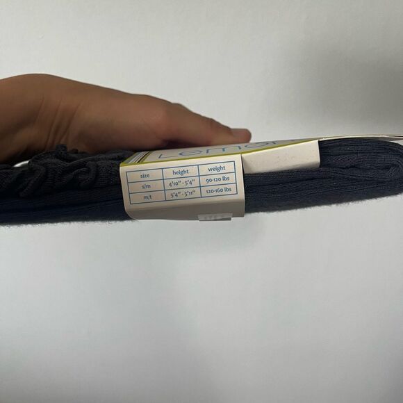 Lemon Pewter Color Crop Leggings with Ruffle Bottom S/M NWT - Picture 2 of 3